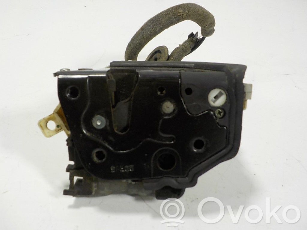 Etuoven lukko   8J1837016F,8J1837016F