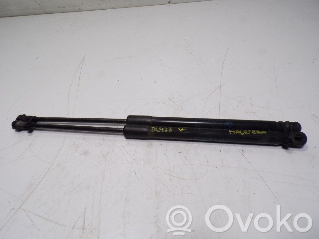 Tailgate/trunk strut/damper   51247060622,51247060622