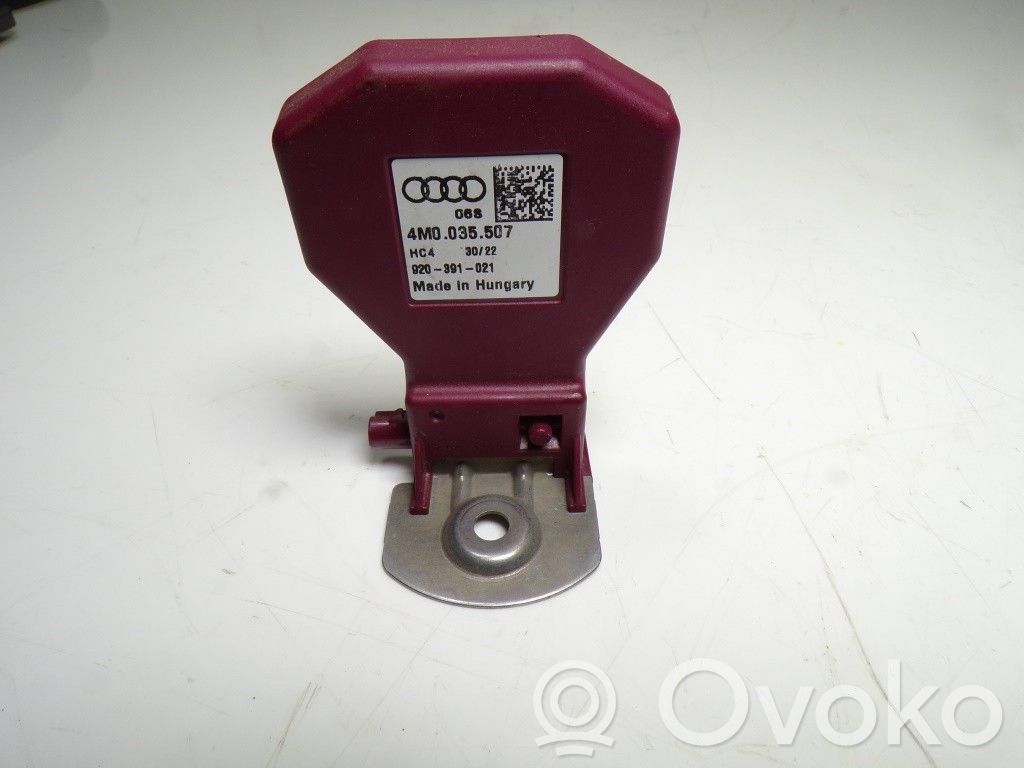 Muut ohjainlaitteet/moduulit   4M0035507,4M0035507