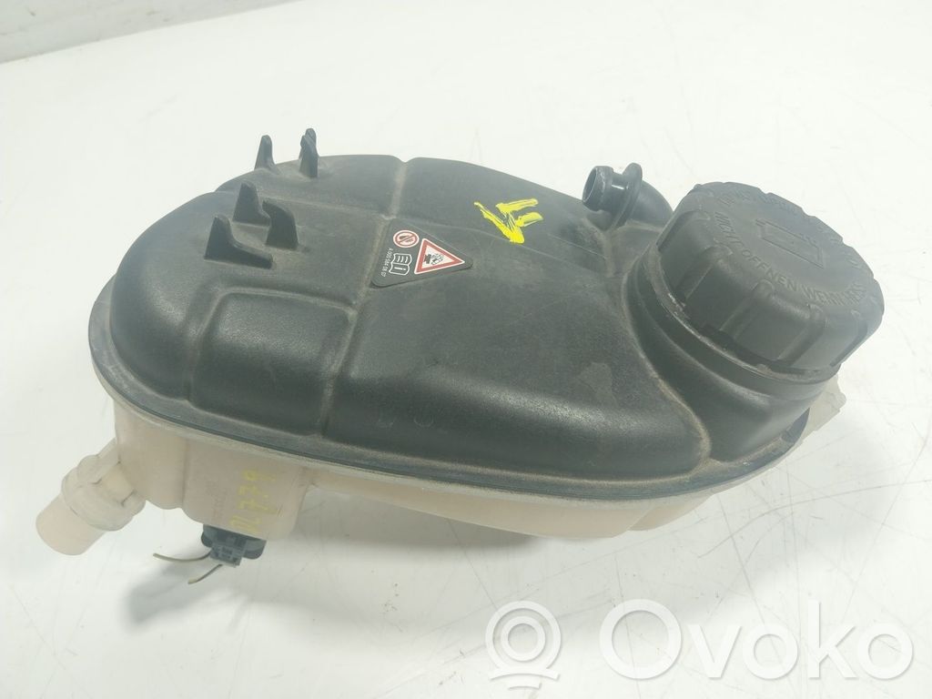 Mercedes-Benz GLA W156 X156 Vaso di espansione carburante