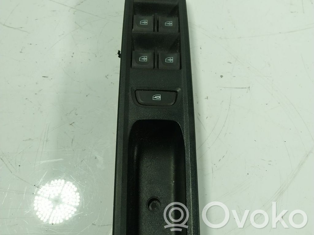 Interruptor del elevalunas eléctrico