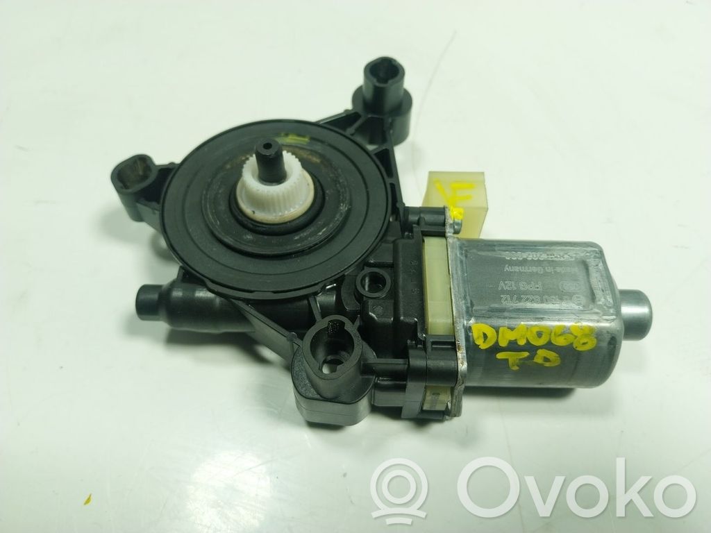 Regulador de puerta trasera con motor   5Q0959802,5Q0959802