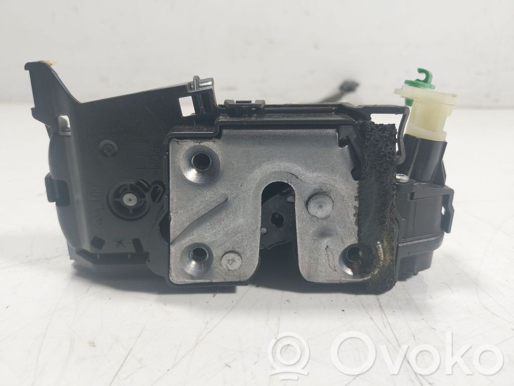 Front door lock   805031107R