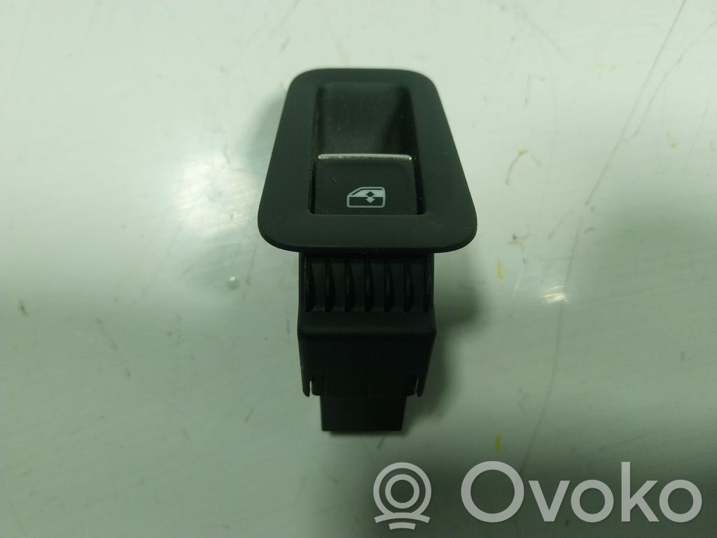 Volkswagen Golf SportWagen Comutator comandă geamuri electrice 