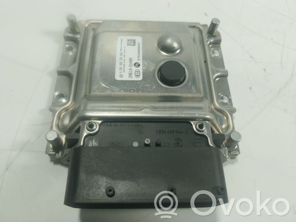Unidad de control/módulo del motor   296102U400