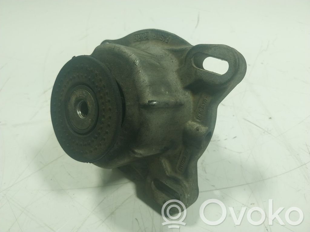 Engine mount bracket   1818053,BK316A002
