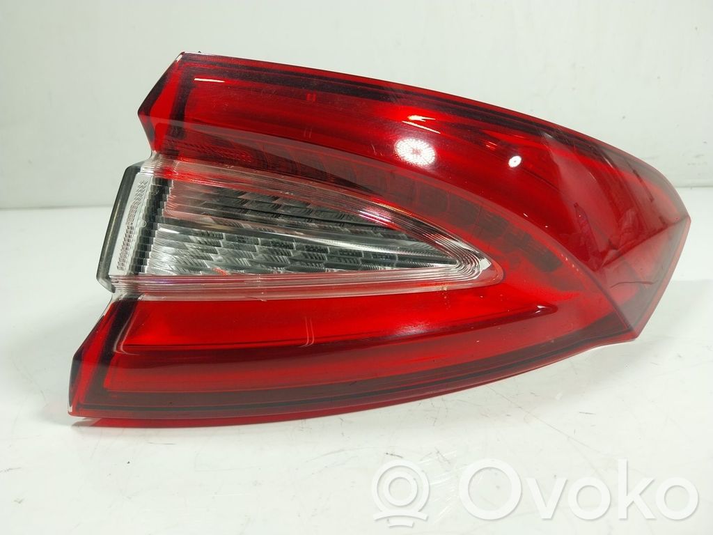 Maserati Levante Lampa tylna 