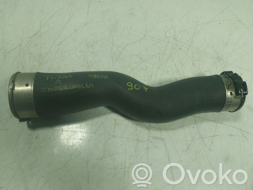 BMW 5 F10 F11 Furtun/conductă intercooler 
