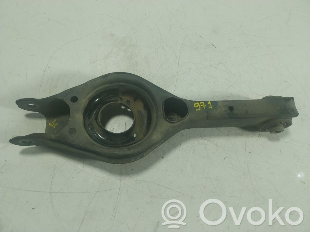 KIA Sportage Braccio di controllo sospensione posteriore