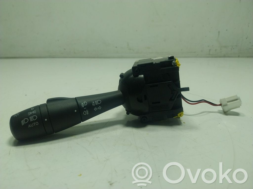 Smart ForTwo III C453 Interruptor de control del panel de luces 