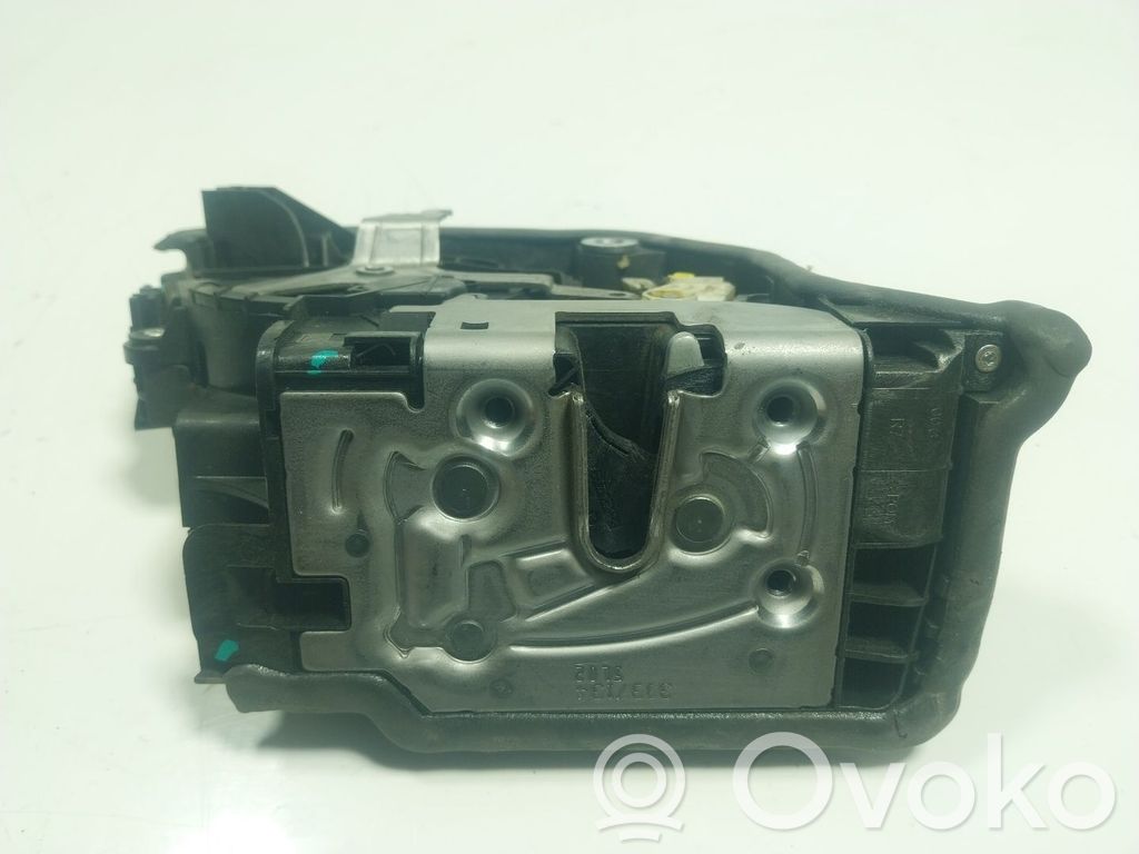 BMW X5 F15 Zamek drzwi przednich 