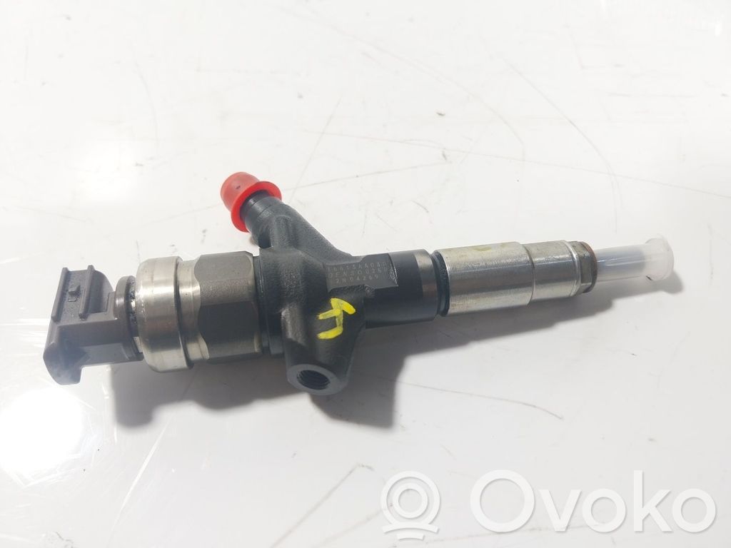 Inyector de combustible   16613AA030,16613AA030