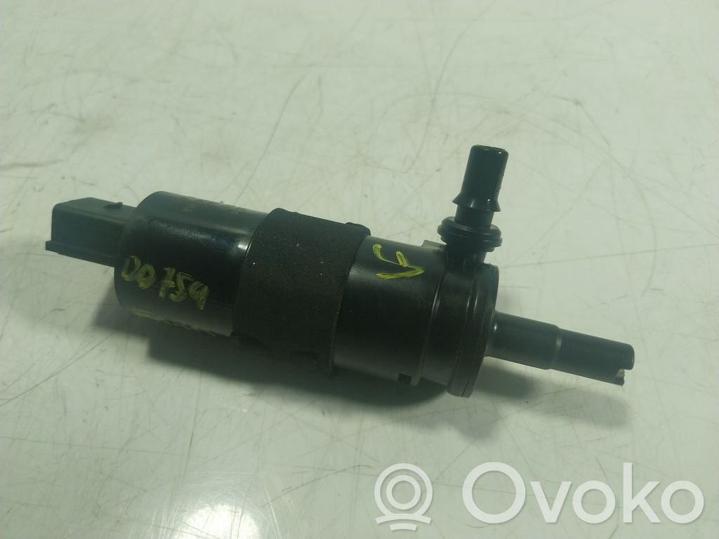 Bomba del líquido limpiaparabrisas luna delantera   1K6955651,8W0955647