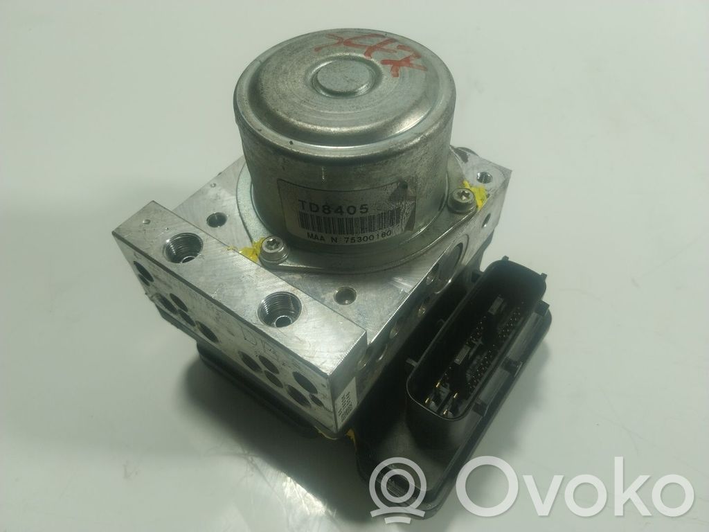 Nissan Juke I F15 Pompa ABS 