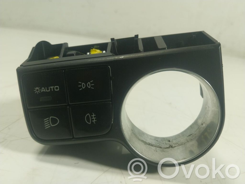 Interruptor de control del panel de luces   972941209B,972941209C
