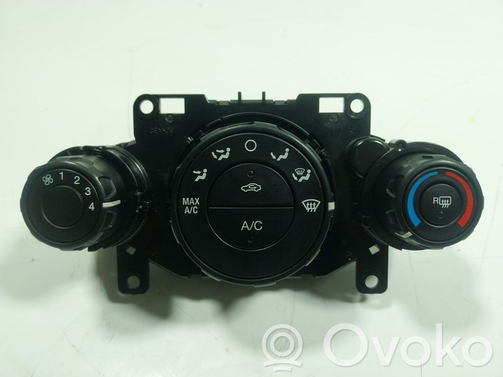 Ford Ecosport Air conditioner control unit module 