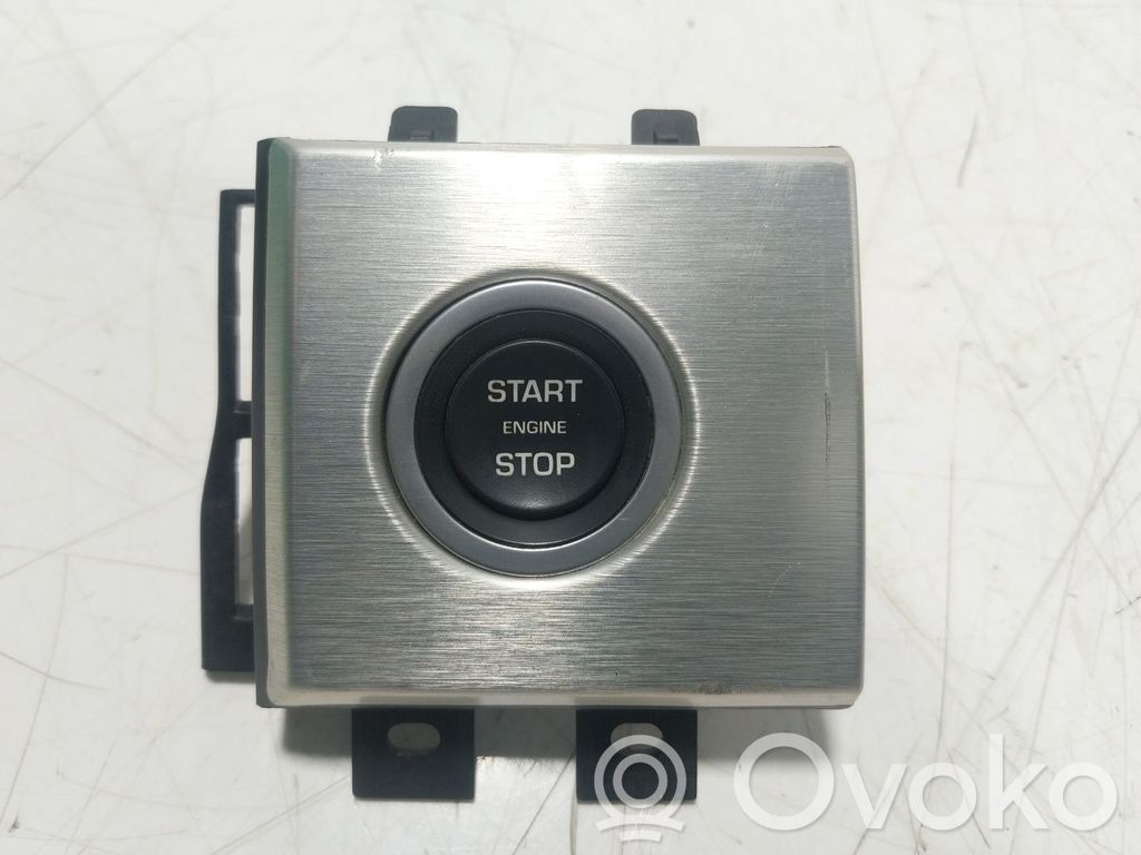Autres unités de commande / modules   LR094038,BJ3214F562AB