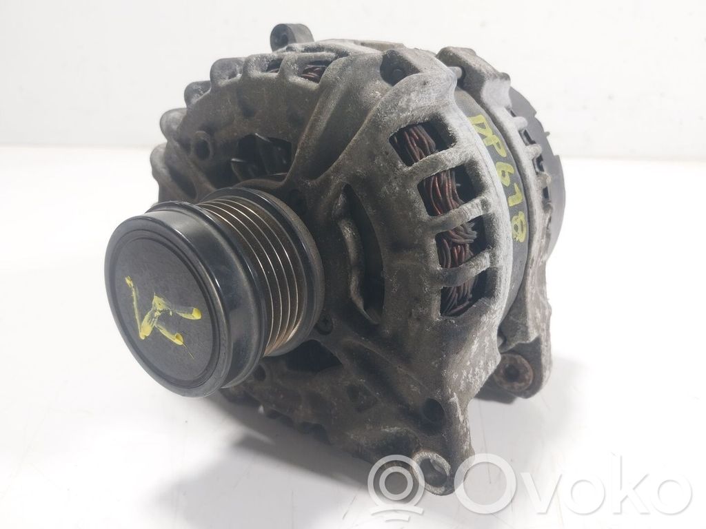 Mercedes-Benz CLA C117 X117 W117 Alternator 