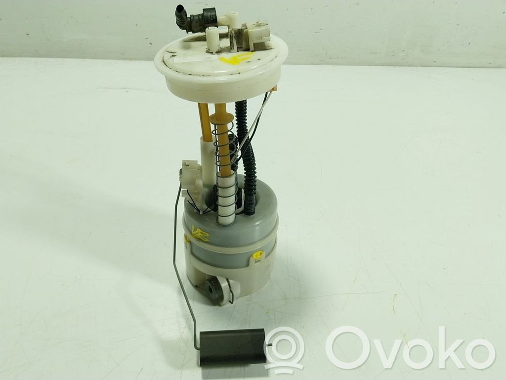Nissan Qashqai Pompa carburante immersa 