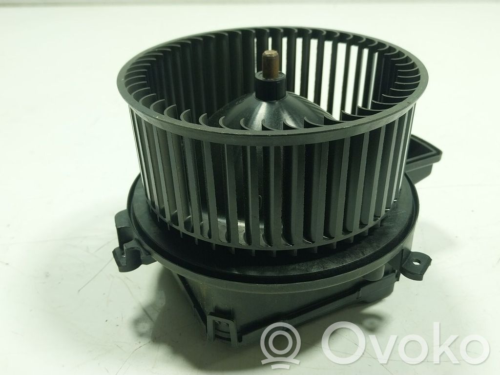 Porsche Cayenne (9Y0 9Y3) Ventilator aerotermă 