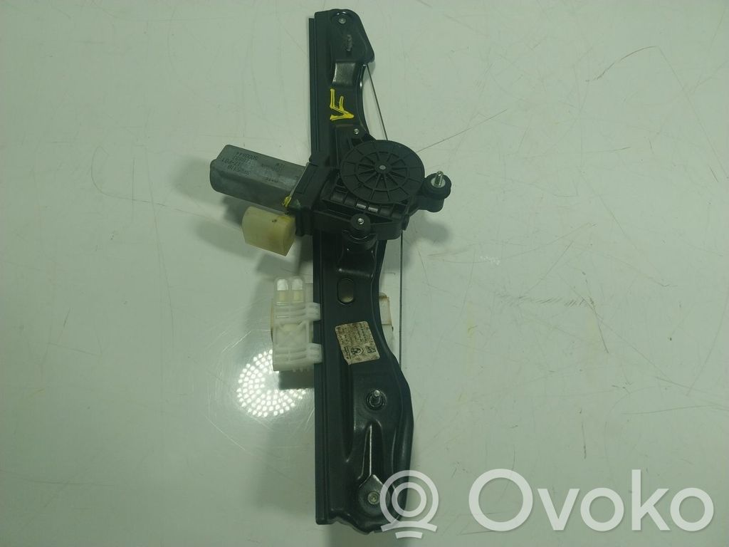 BMW 3 F30 F35 F31 Meccanismo di sollevamento del finestrino posteriore senza motorino