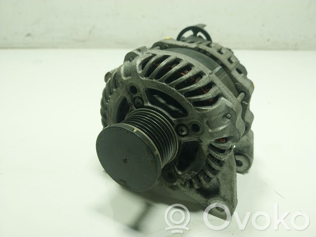 Nissan Micra C+C Generatore/alternatore 