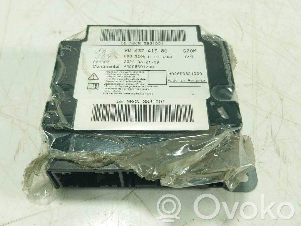 Turvatyynyn ohjainlaite/moduuli   1663836480,9823741380