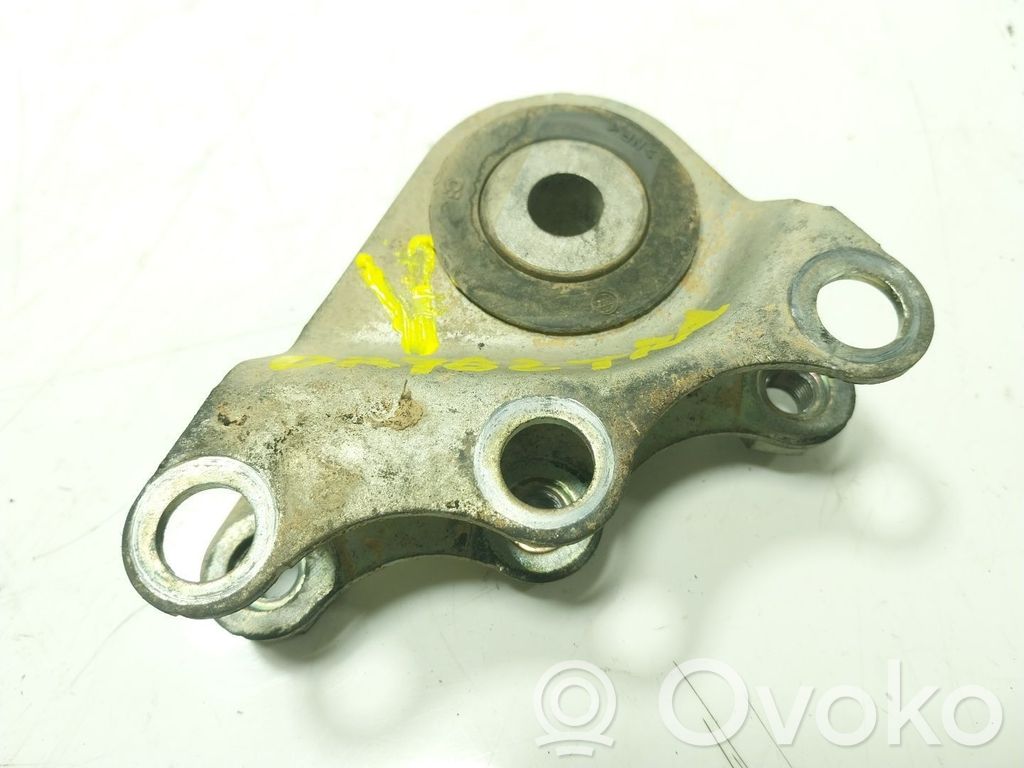 Engine mount bracket   1613973580,13300420800