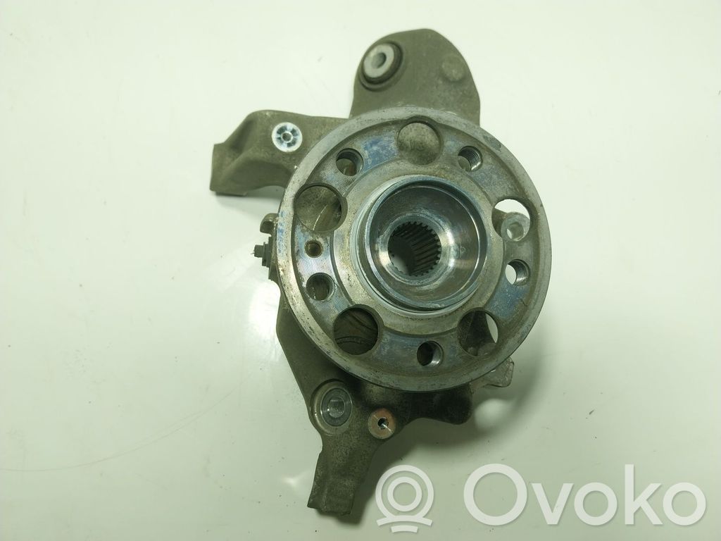 Mercedes-Benz C W205 Fuso a snodo con mozzo ruota posteriore