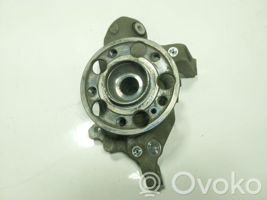 Mercedes-Benz C W205 Fuso a snodo con mozzo ruota posteriore 