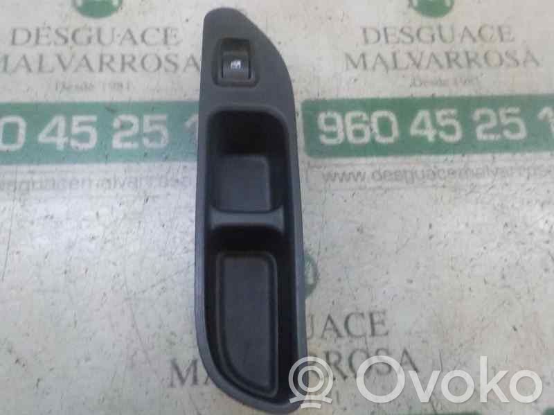 Fiat Tipo Interruttore di controllo dell’alzacristalli elettrico 