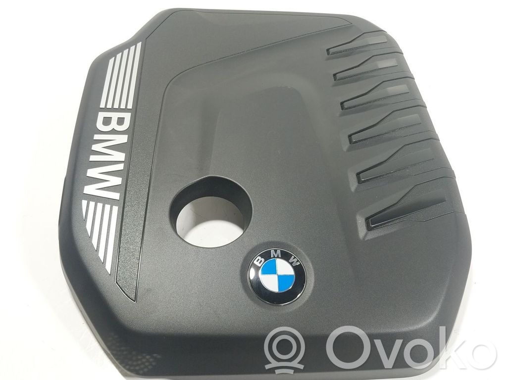 BMW X7 G07 Moottorin koppa 