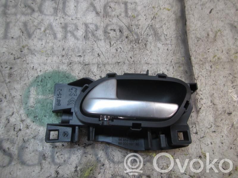 Manecilla interna puerta trasera   9143T8