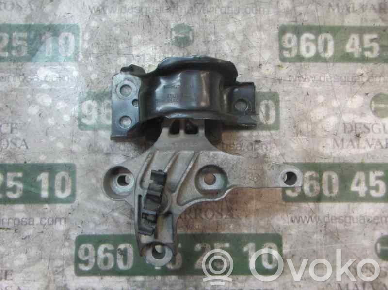 Engine mount bracket   112100627R
