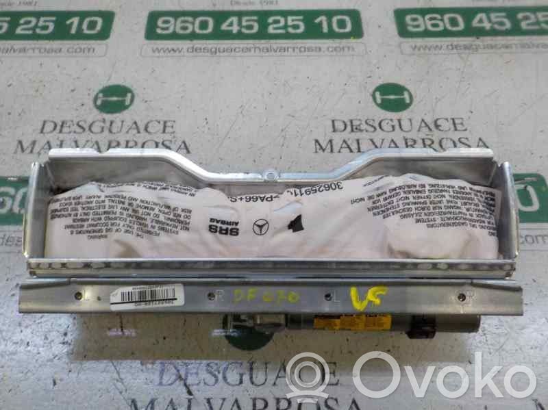Mercedes-Benz C W204 Airbag lateral 