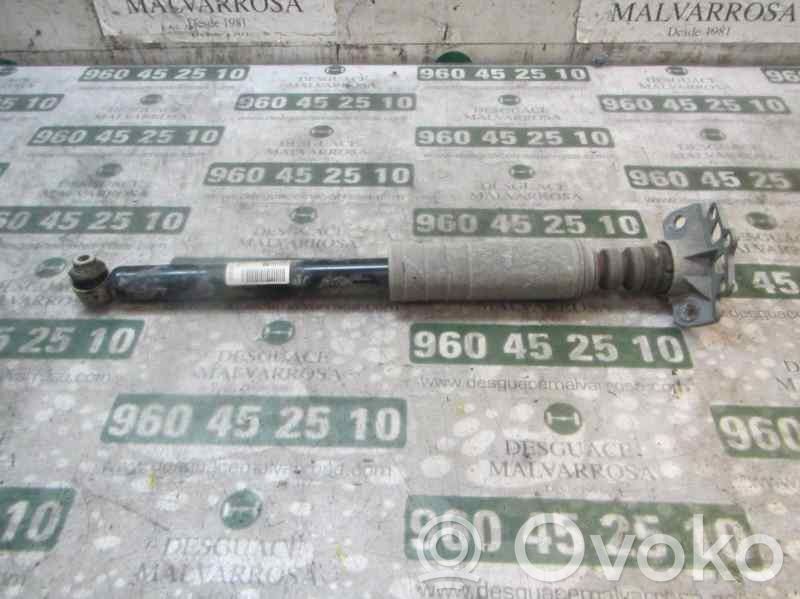 Opel Corsa D Amortiguador trasero 