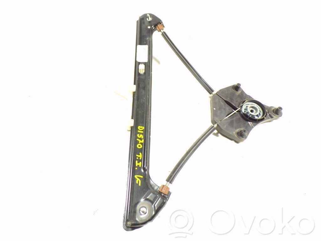 Volkswagen Golf SportWagen Macara geam spate fără motor
