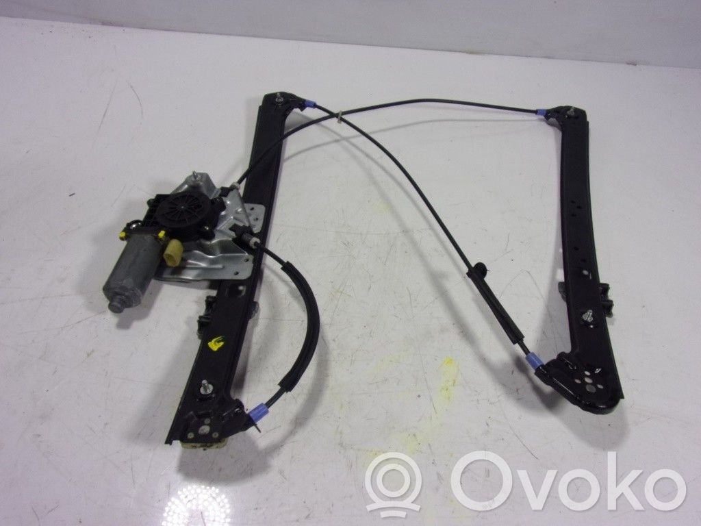 Regulador manual de la ventanilla delantera   51338254912,83810209