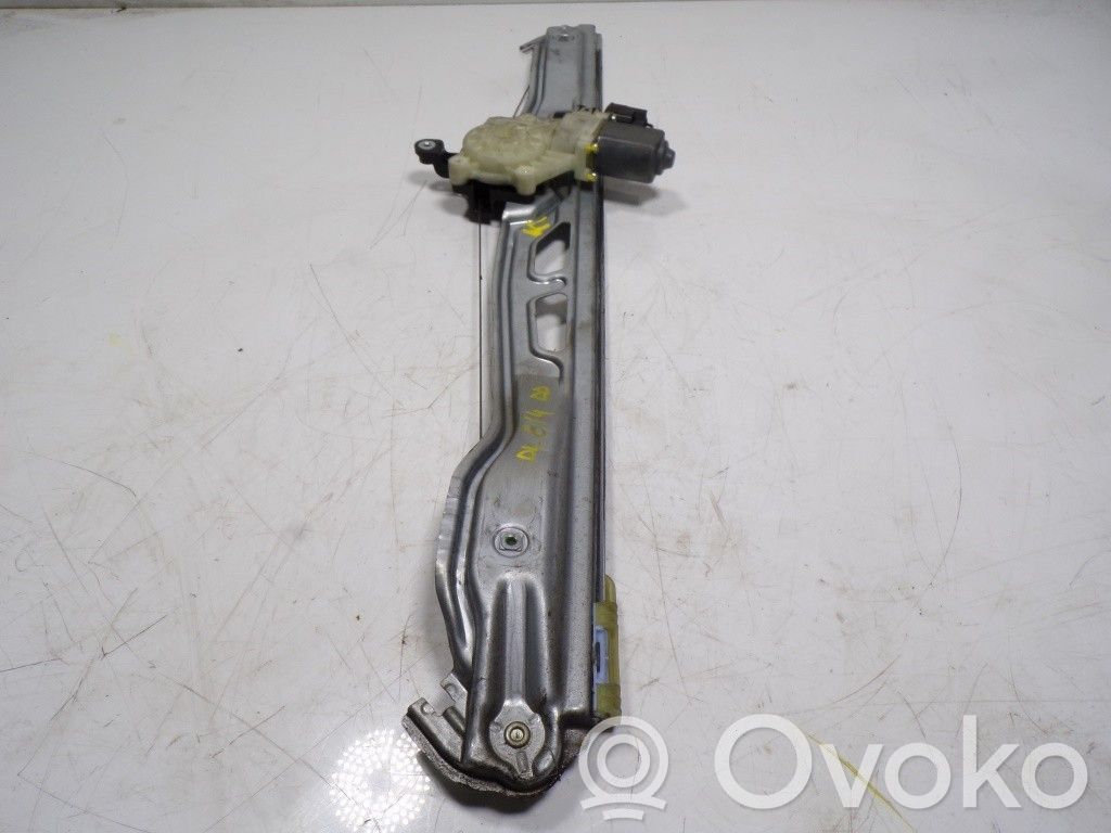 Regulador manual de la ventanilla delantera   1883671,BK31V23200BD