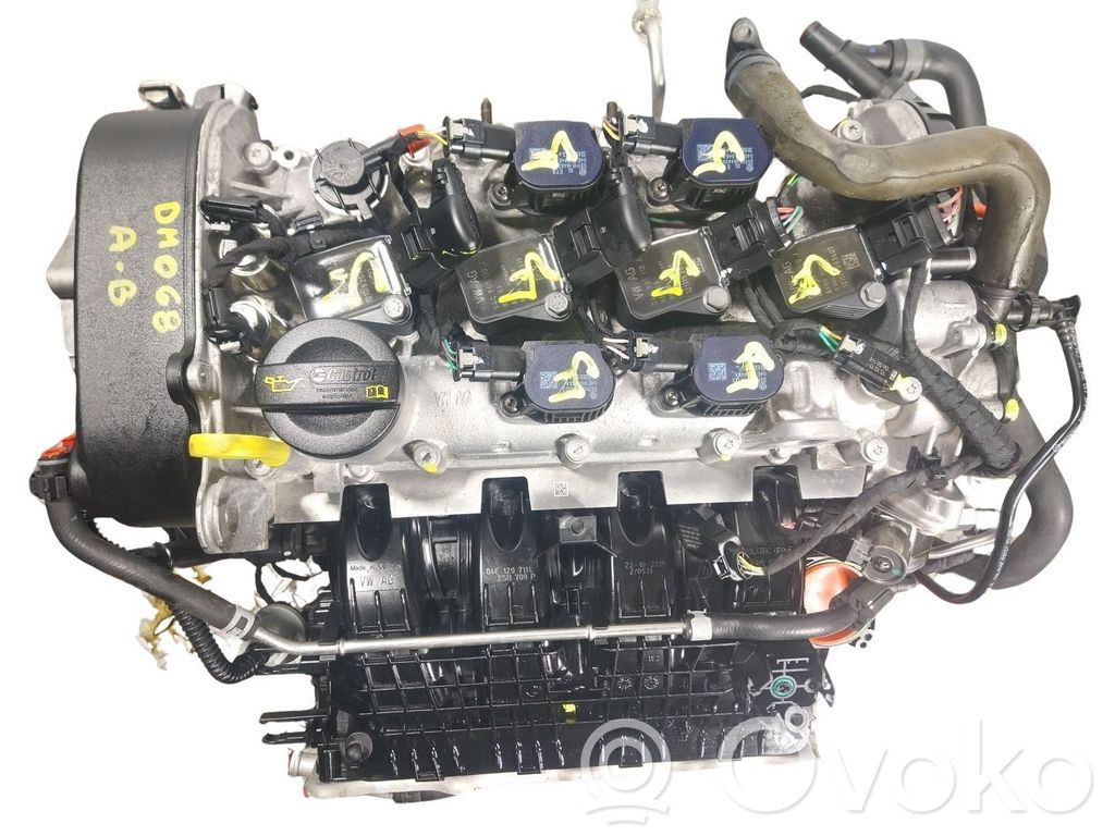 Motor   04E100034F,CZE