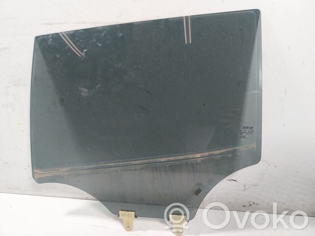 KIA Stonic Luna de la puerta trasera 