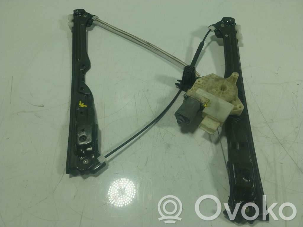 Peugeot 308 Macara geam față manuală 