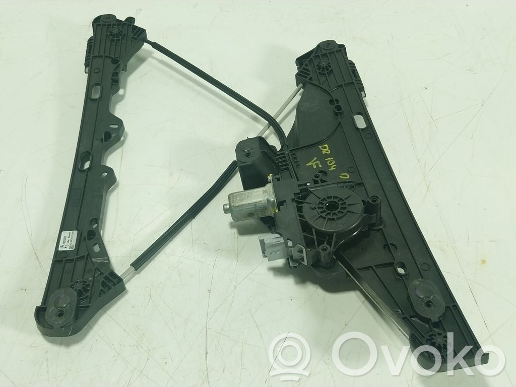 Peugeot 2008 II Macara geam față manuală 