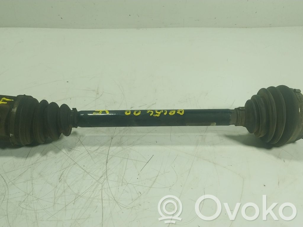 Etuvetoakseli   4E0407271P,4E0407271P