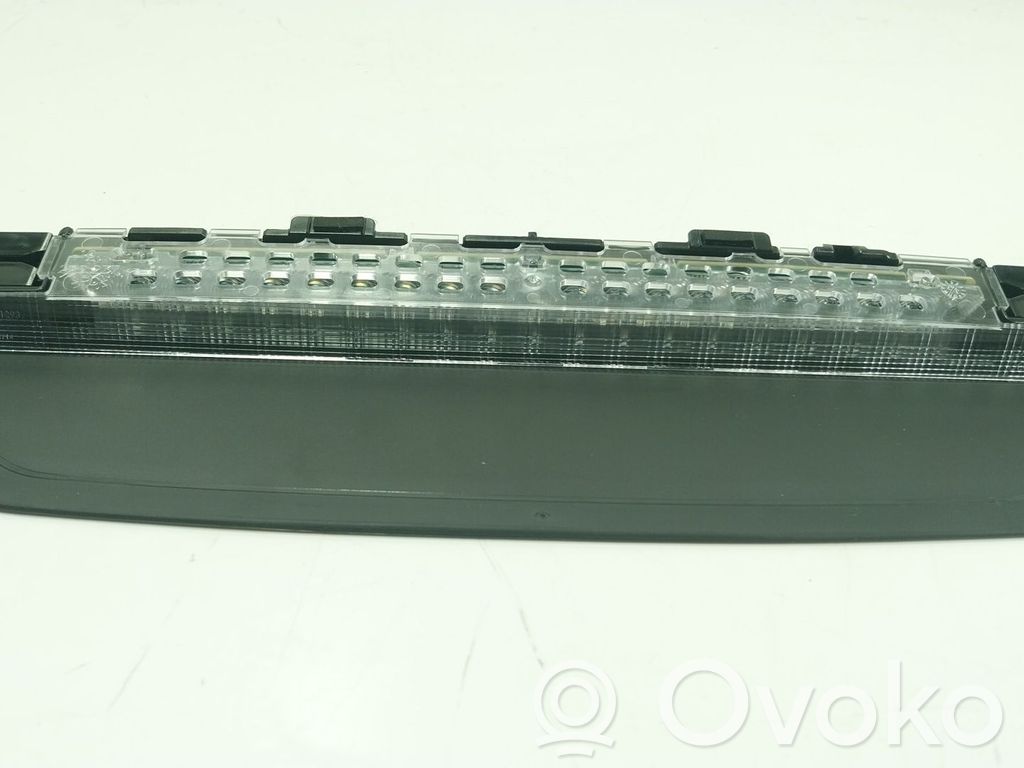 BMW 2 F46 Lampa tylna 