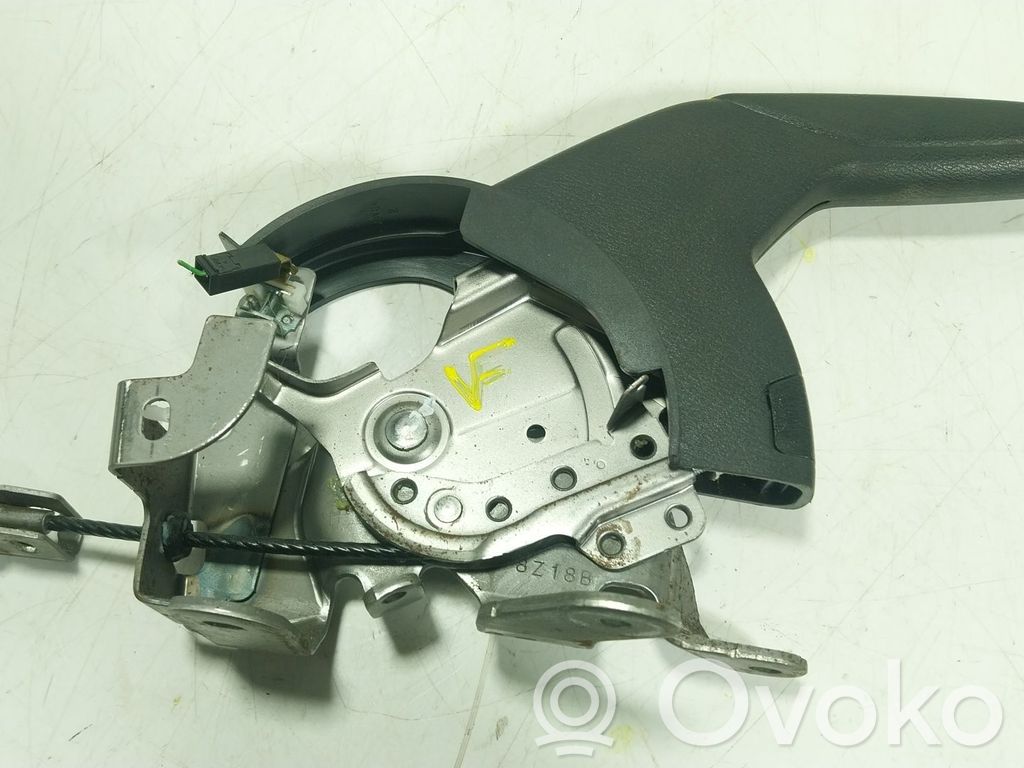 Nissan Micra C+C Leva di rilascio del freno a mano