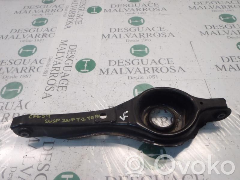 Brazo de suspensión trasero   1357319