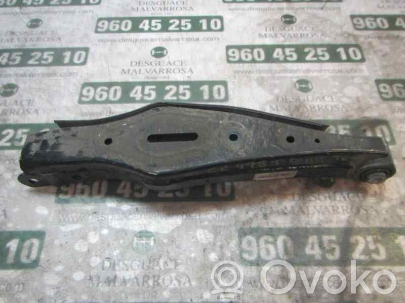 Hyundai Tucson TL Braccio di controllo sospensione posteriore