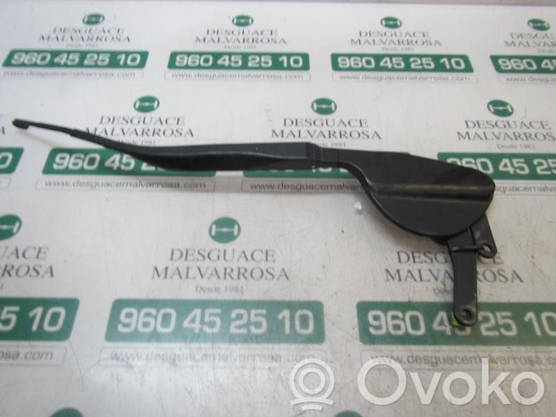 Lexus RX 450H Etupyyhkimen sulan varsi 