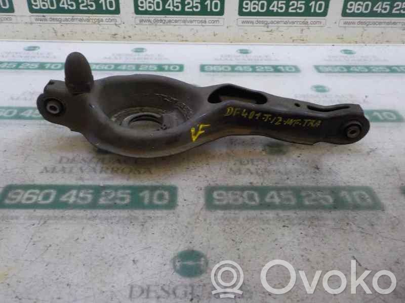 Brazo de suspensión trasero   1894048